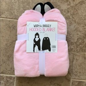 Warm & Snuggly Hooded Wrap